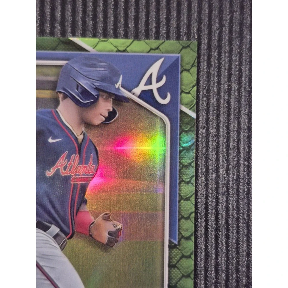 2024 Bowman Chrome Mario Baez #BCP-153 Reptilian Green Refractor /99 ATL Braves